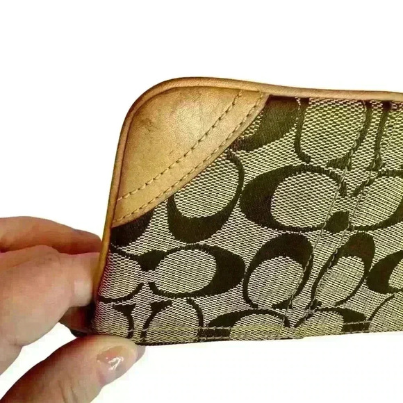 Coach Brown Canvas Leather Wristlet with Monogram Pattern - Picture 4 of 6